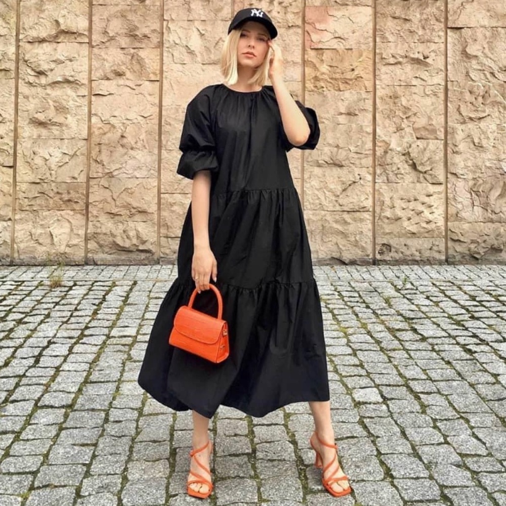 Bloggers Fav H&M Black maxidress New